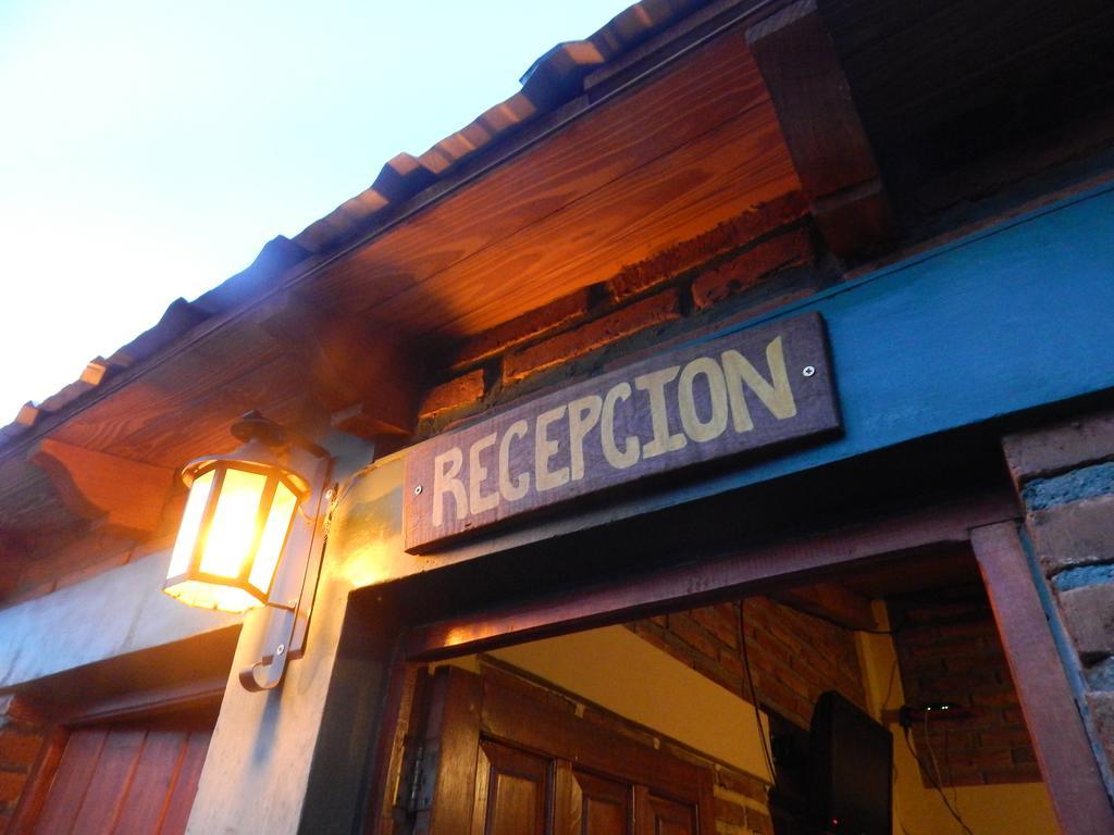 Hostal Del Suri Cafayate Exterior photo
