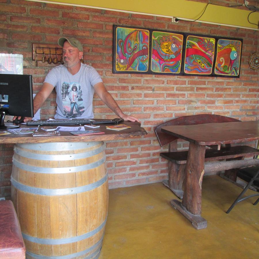 Hostal Del Suri Cafayate Exterior photo